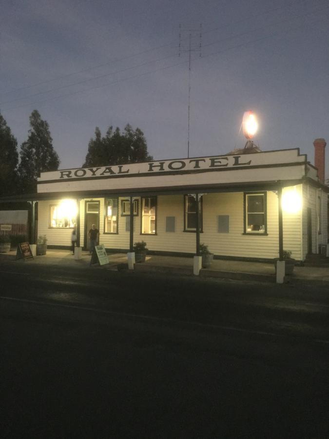 Royal Hotel Snake Valley Zewnętrze zdjęcie